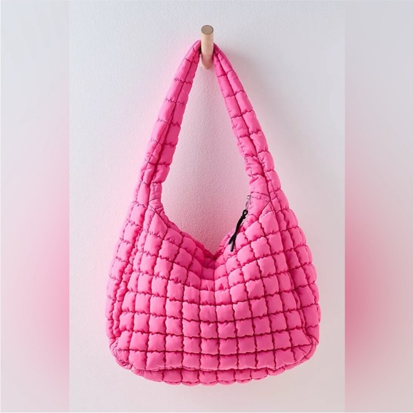 Free People Quilted Carryall Bag in
Bubblegum Pink NWT - Picture 2 of 4